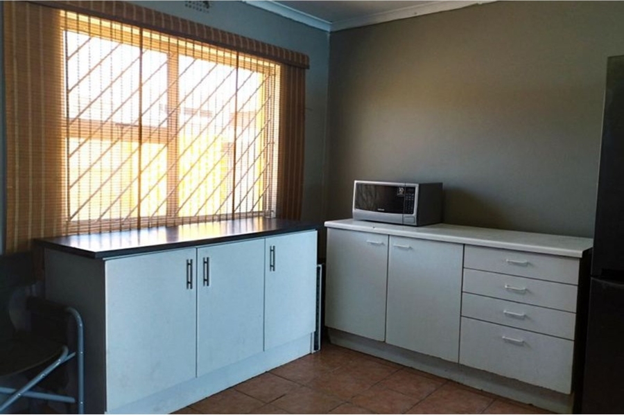 5 Bedroom Property for Sale in Strandfontein Western Cape